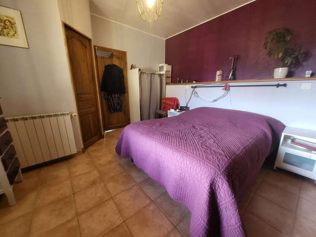 Maison à BONNIEUX