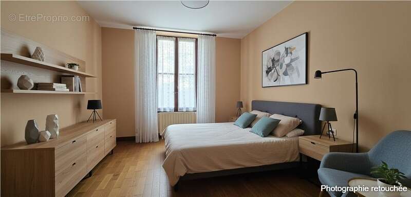 Maison à LE PALAIS-SUR-VIENNE