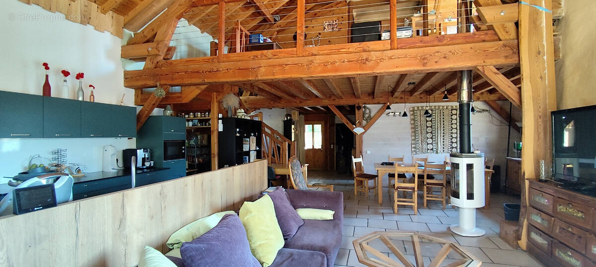 Maison à L'ARGENTIERE-LA-BESSEE