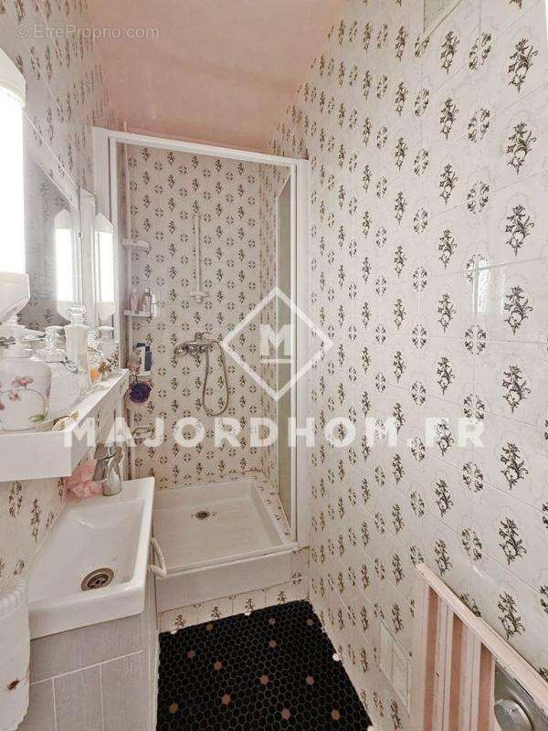 Appartement à MARSEILLE-9E