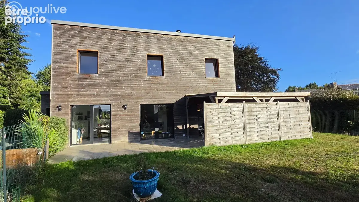 Maison à PLEGUIEN