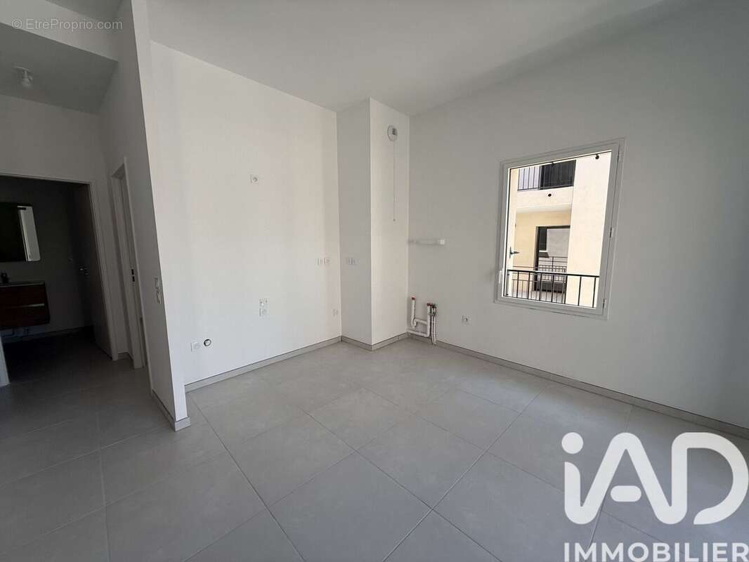 Appartement 61 m² à Valergues  - photo 5