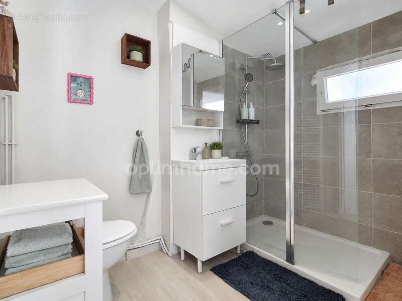 Bordeaux Saint-Jean / Nansouty – Appartement 3 pièces avec cour privative et sous-sol - photo 13
