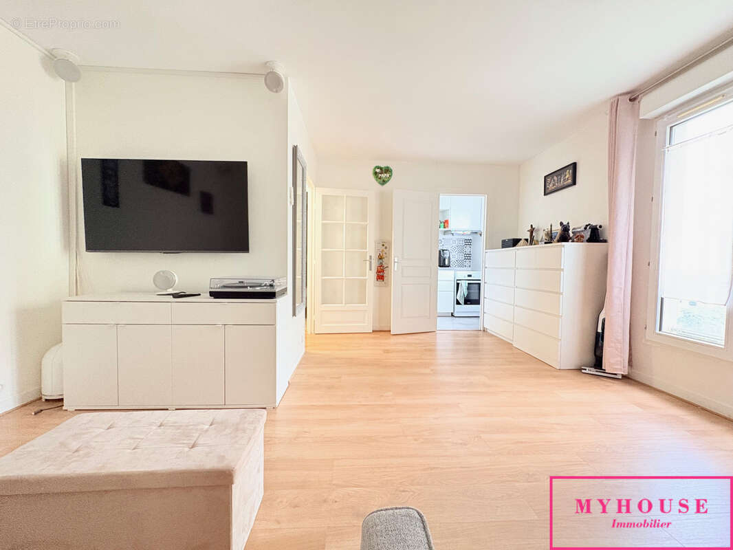 Appartement à BAGNEUX
