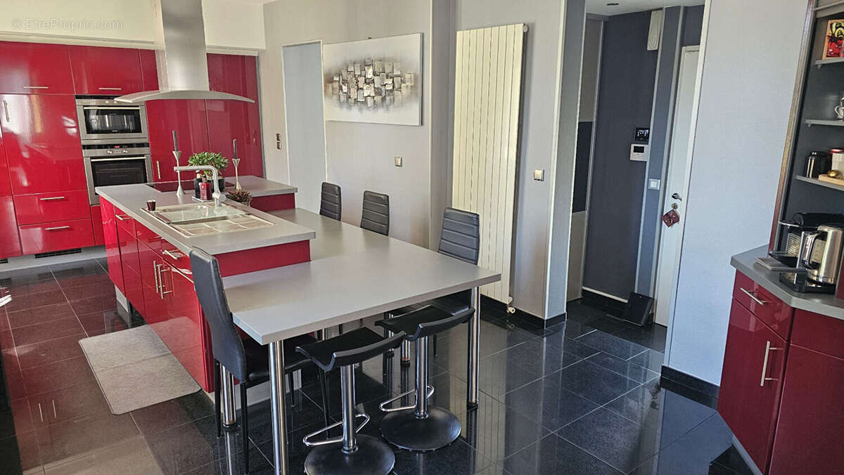 Maison à VILLEMOMBLE