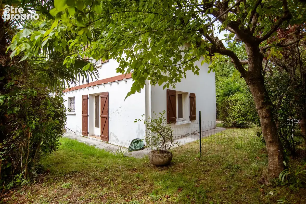 Bayonne   quartier des arènes   maison avec jardin sur parcelle de 538 m2 - photo 4