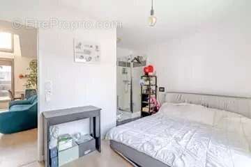 Appartement à COLOMBES