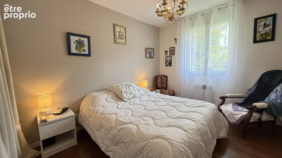 Viager occupé Monsieur 82 ans et Dame 89 ans - Maison de plain-pied avec garage et jardin - photo 14