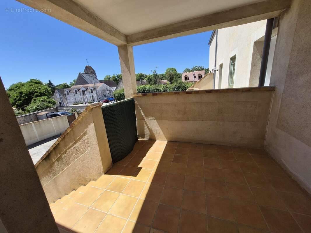 Appartement 42 m² à Saint-Maurice-Montcouronne  - photo 9