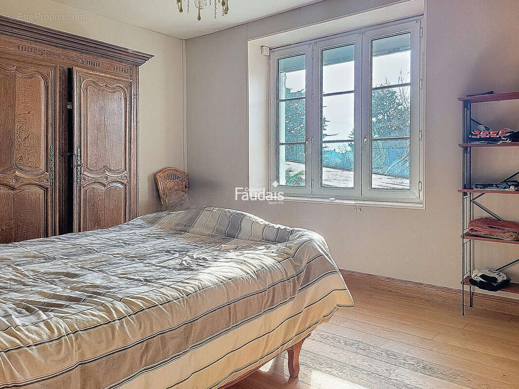 Maison 84 m² à Regneville-Sur-Mer  - photo 6