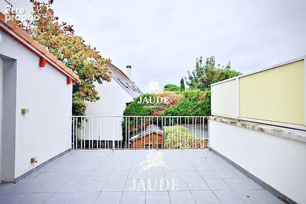 A VENDRE CHAMALIERES Maison divisée en deux logements avec jardin et  garage - photo 2