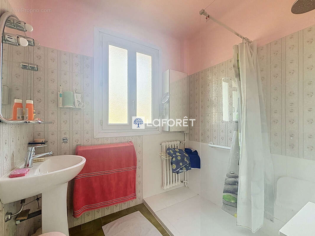 Menton - 3/4 pieces - dernier etage - photo 7