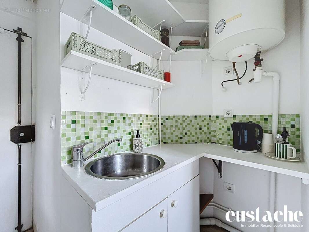 Appartement à PARIS-10E