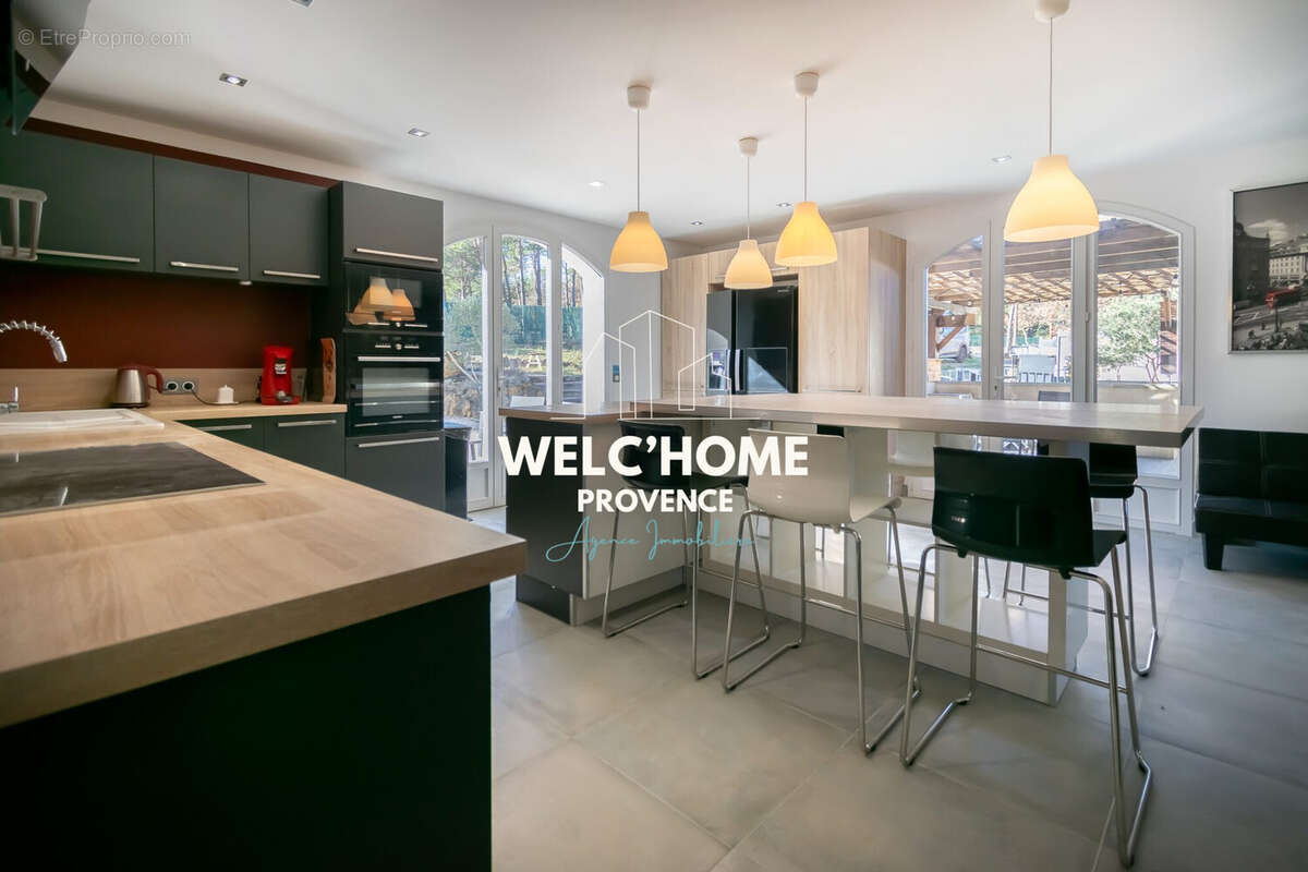 Maison à SAINT-JULIEN