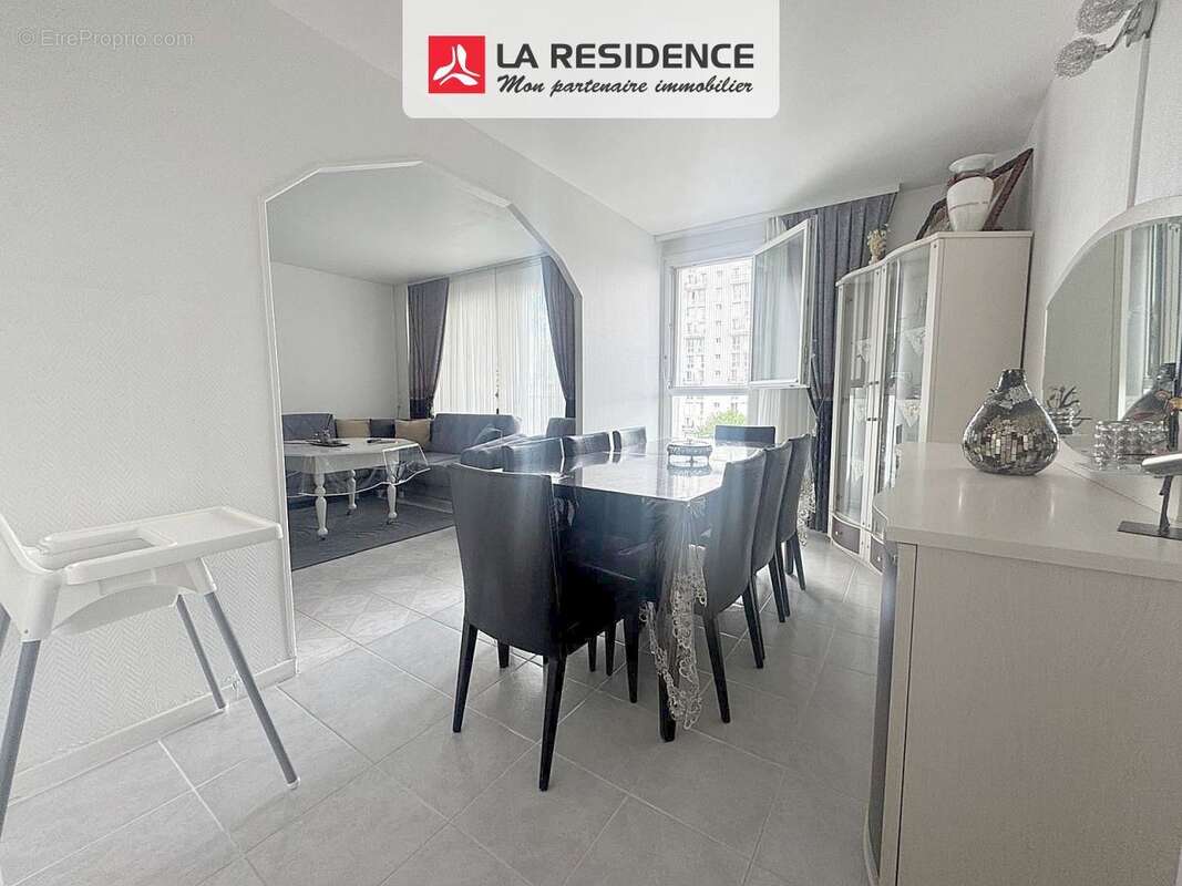 Appartement 85 m² à Garges-Les-Gonesse  - photo 3