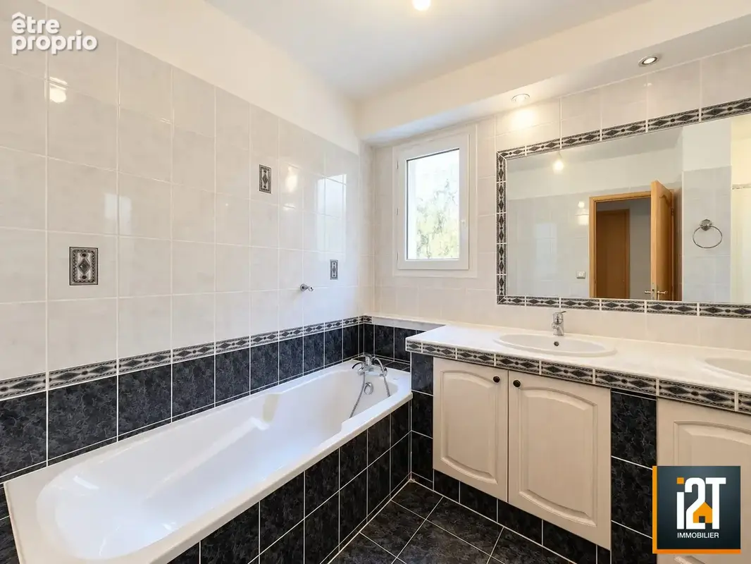 Maison 4 pièces 150 m² à vendre à Sainte-Anastasie (30190) - photo 8