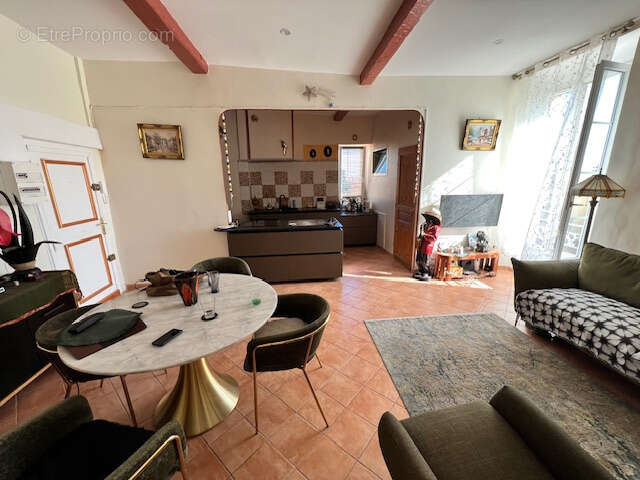 Appartement à HYERES