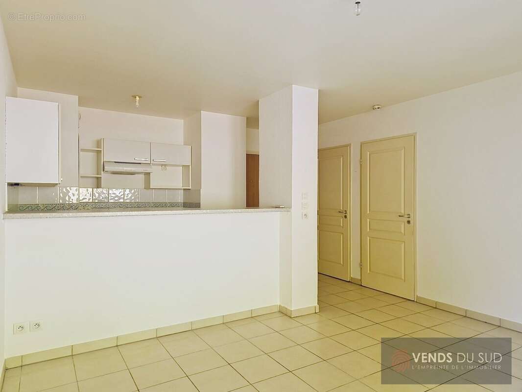 Appartement à LAMALOU-LES-BAINS