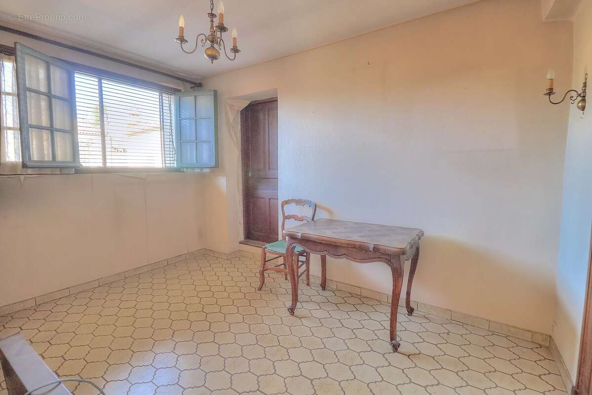 Maison à BIOT