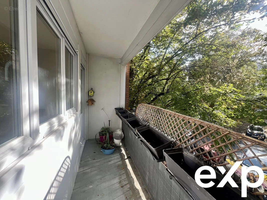 Appartement à AUBERGENVILLE