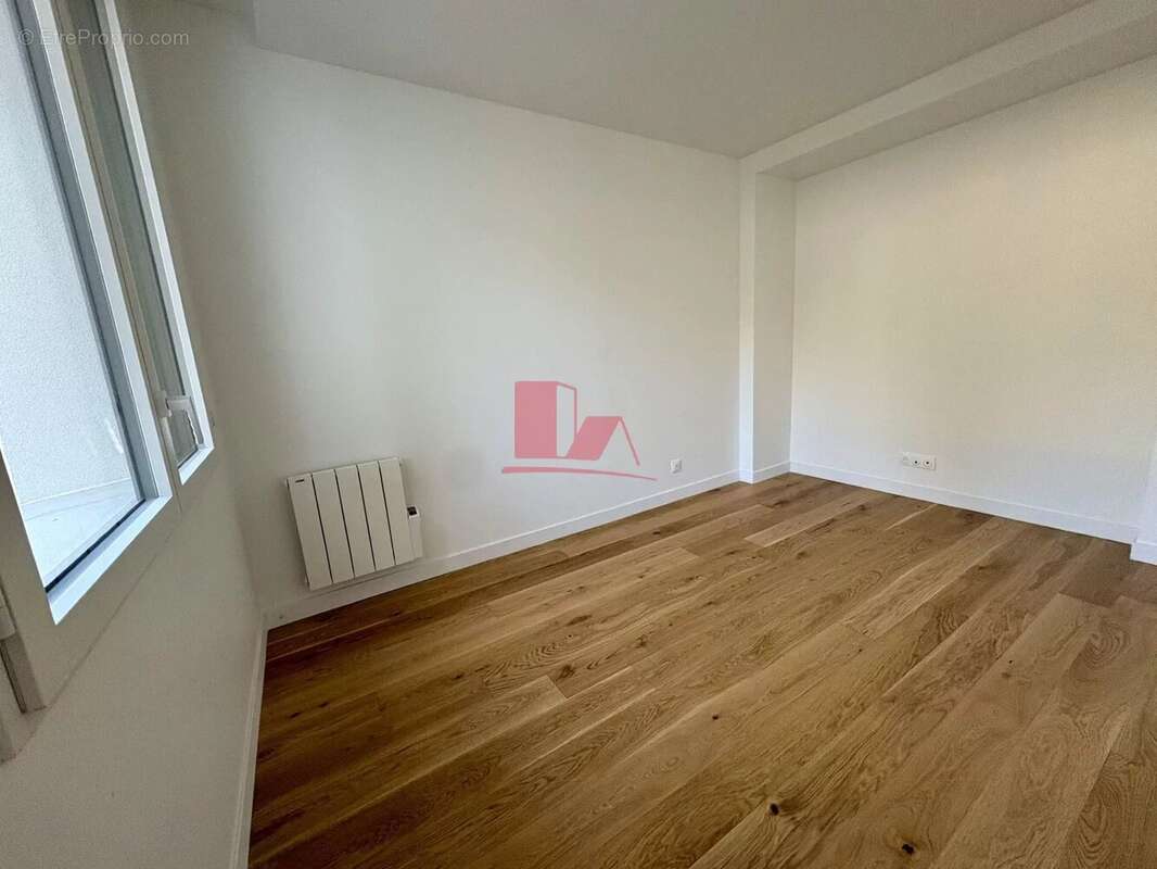 Appartement à ISSY-LES-MOULINEAUX