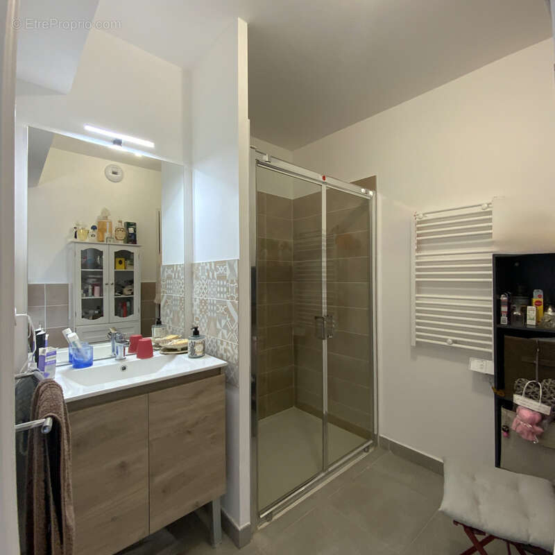 Appartement à UZES