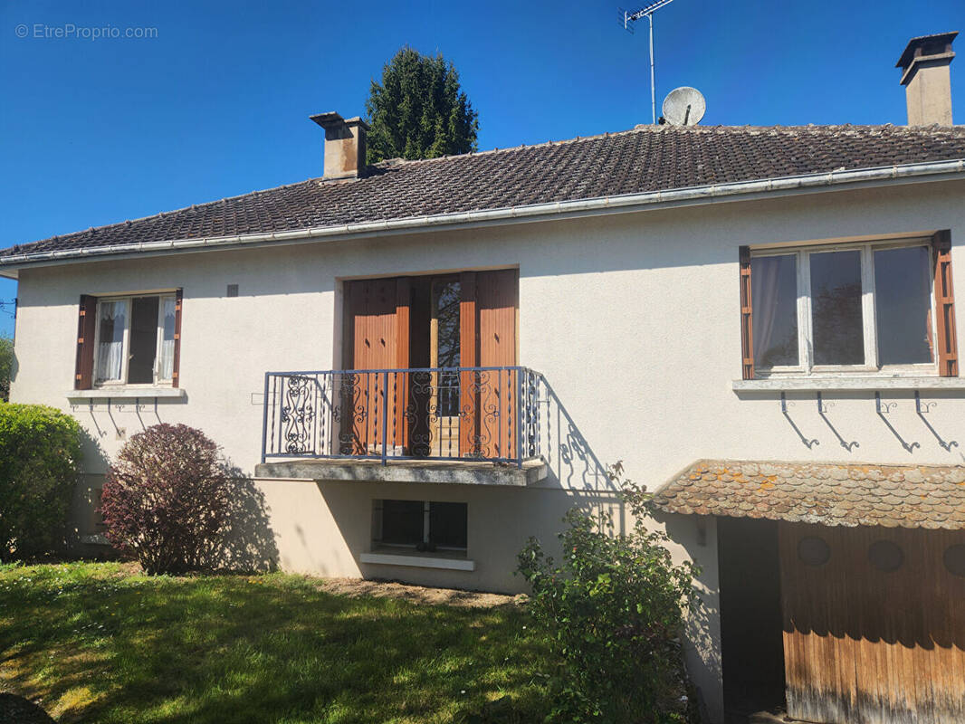 Maison à SAINT-BENOIST-SUR-VANNE