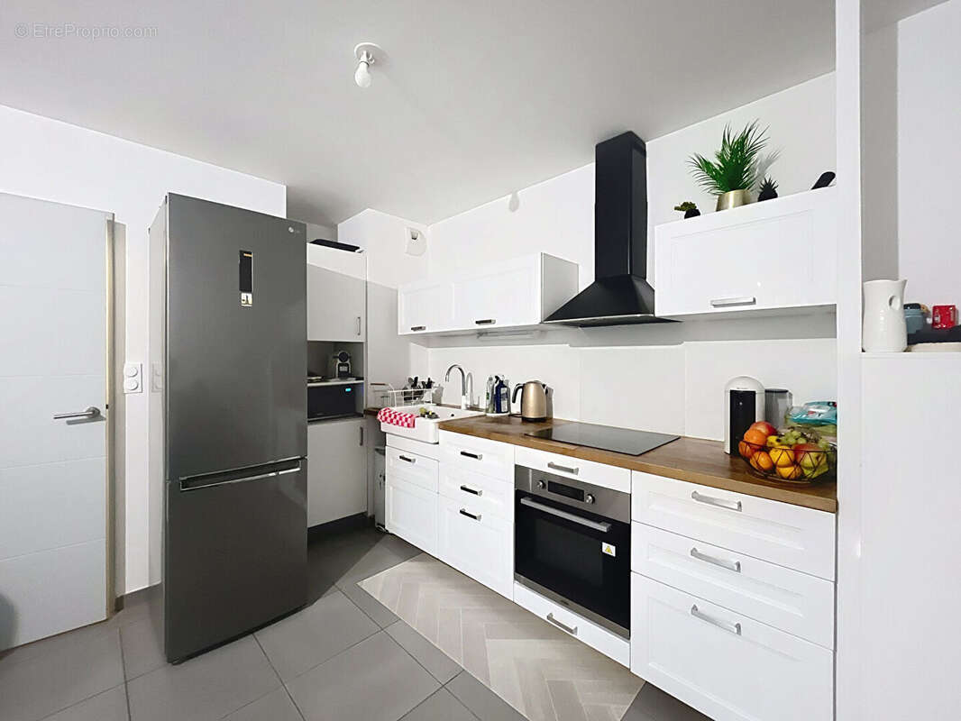 Appartement à ROUSSET