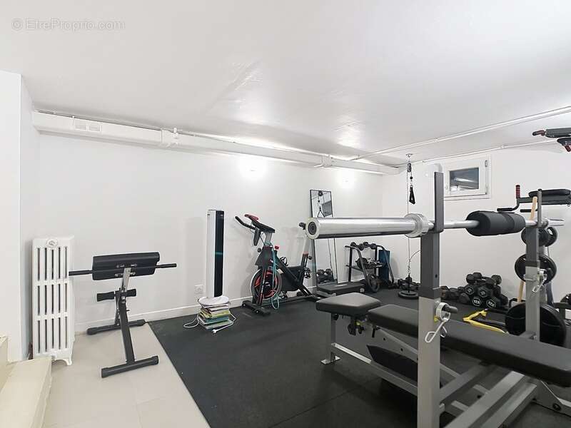 Maison à ASNIERES-SUR-SEINE