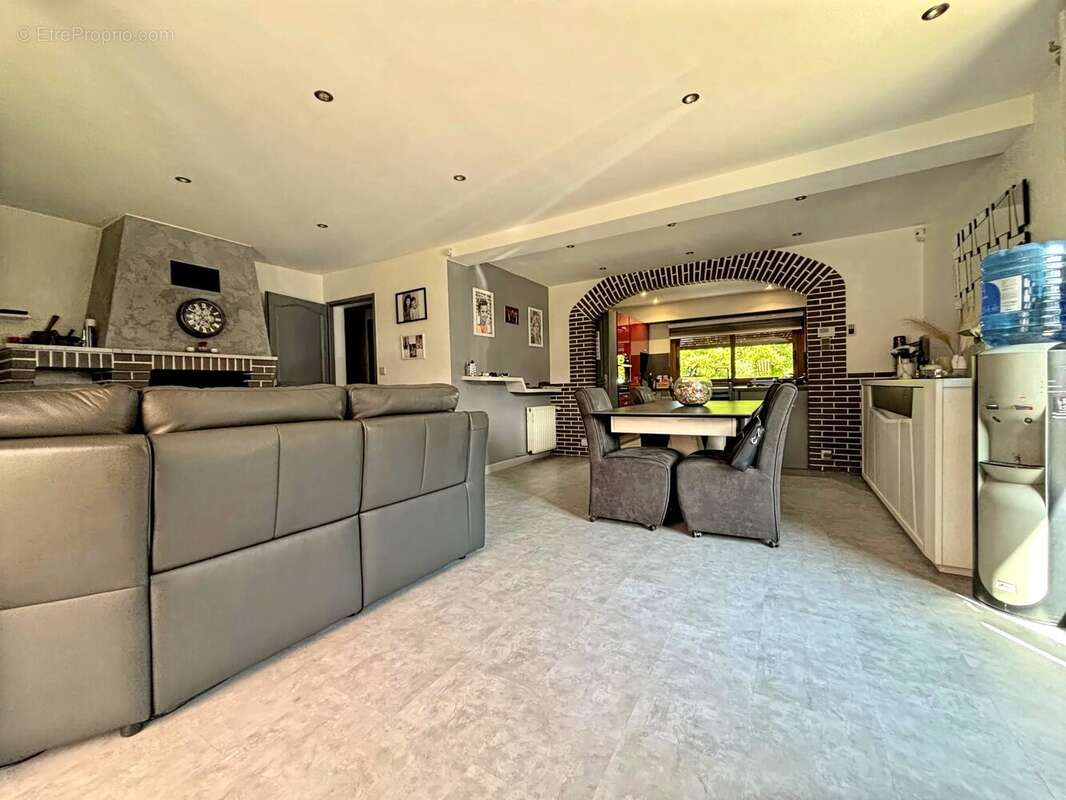 Maison 160 m² à Villers-Bocage  - photo 8