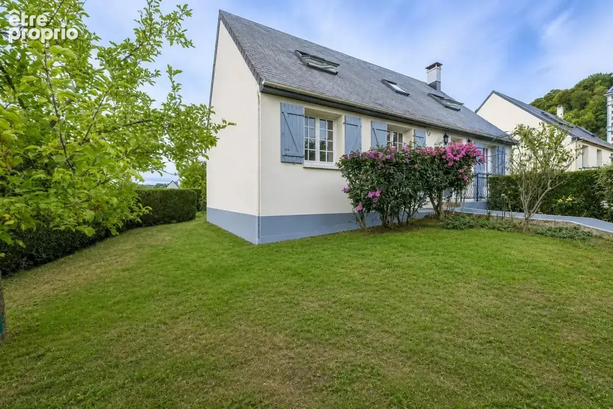 Maison de 6 pièces de 130 m² au Val d'Hazey - photo 2