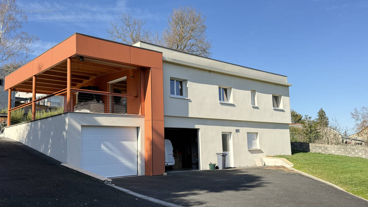 Autre à BELLERIVE-SUR-ALLIER