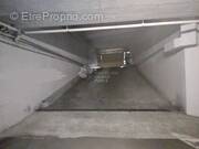 Parking à VITRY-SUR-SEINE