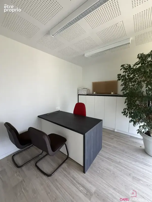 ONET LE CHATEAU - LES BALQUIERES - Local commercial ou professionnel - photo 2