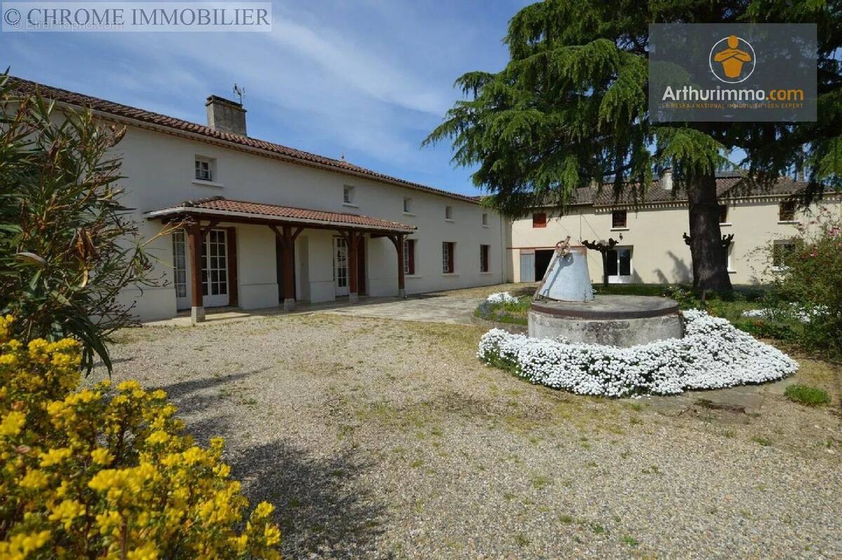 Maison à LEVIGNAC-DE-GUYENNE