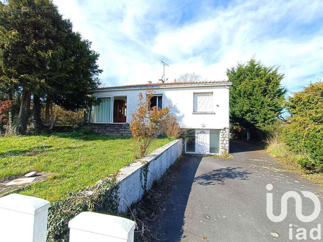 Photo 2 - Maison à LE POIRE-SUR-VIE