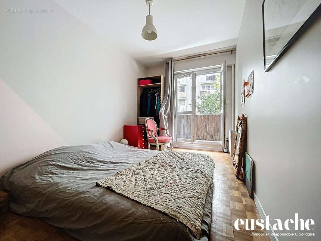 Appartement à PARIS-19E