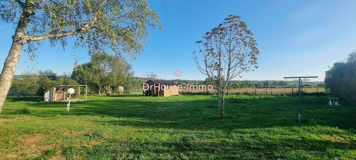 Maison à SAINTE-RADEGONDE