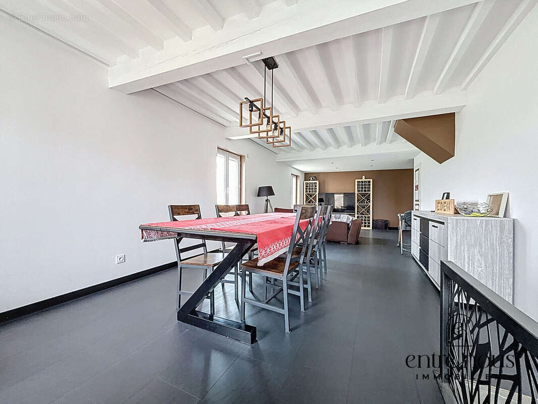 Photo 4 - Maison à COURS-LA-VILLE