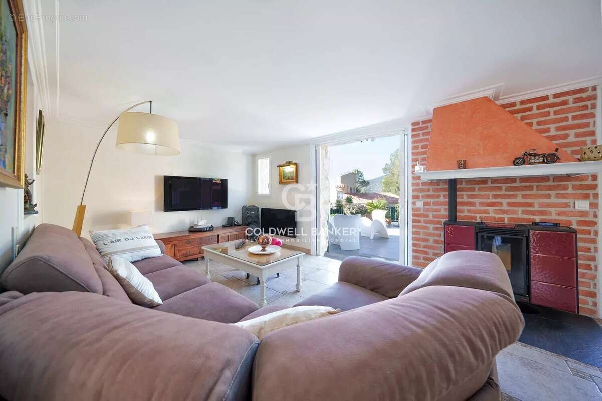 Maison à PEYMEINADE