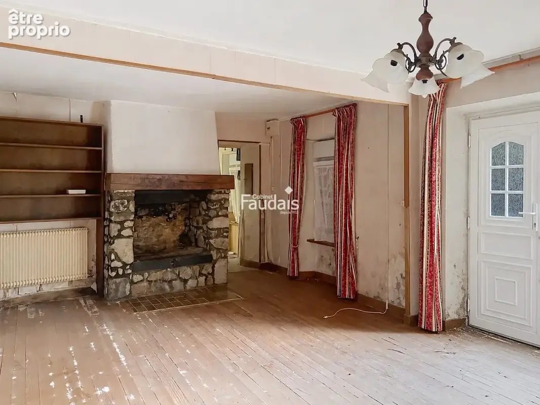 Maison 5 pièces 98 m² à vendre à Coutances (50200) - photo 2
