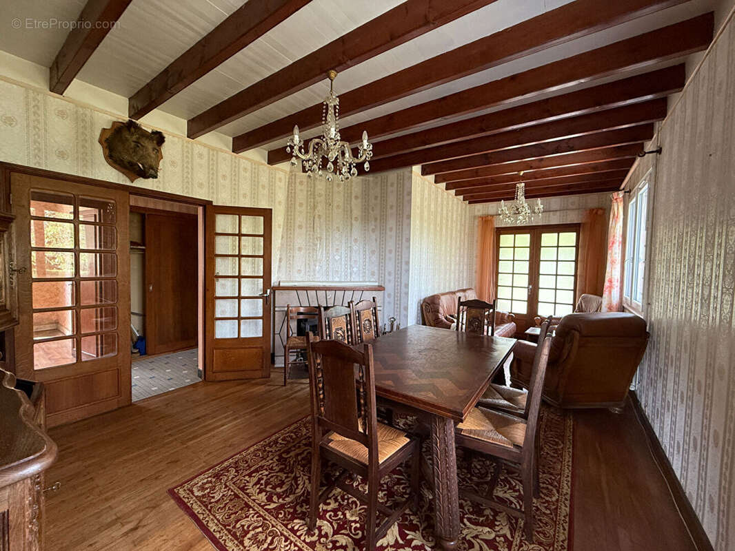 Maison à CELLEFROUIN