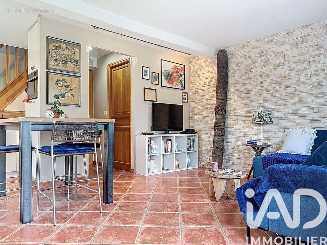 Maison 50 m² à Yermenonville  - photo 2