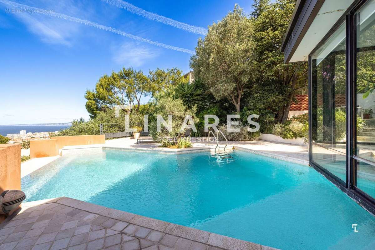 Maison à MARSEILLE-7E