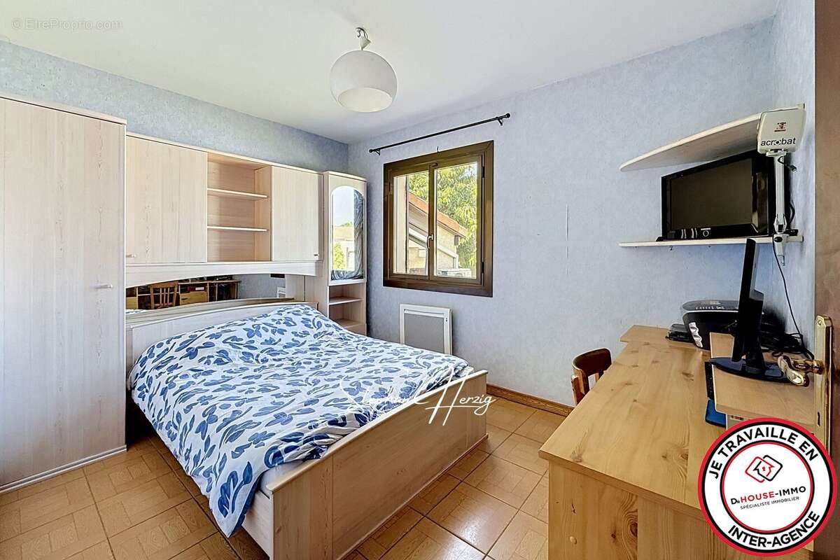 Maison 87 m² à Merignac  - photo 23