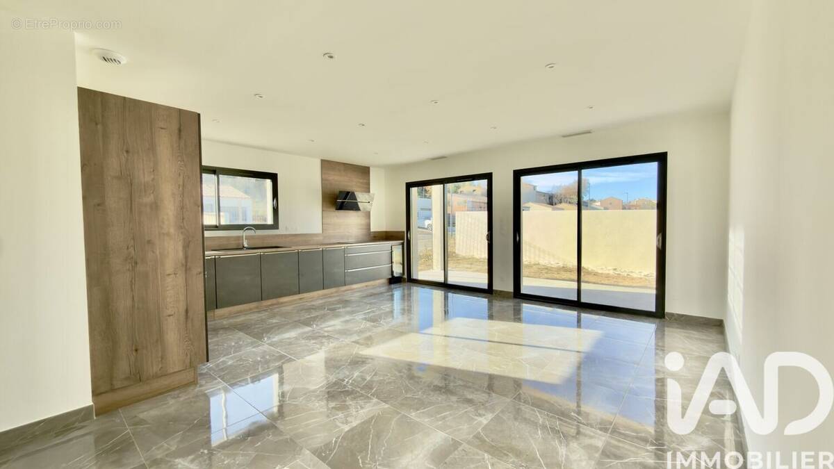 Photo 1 - Maison à THEZAN-DES-CORBIERES