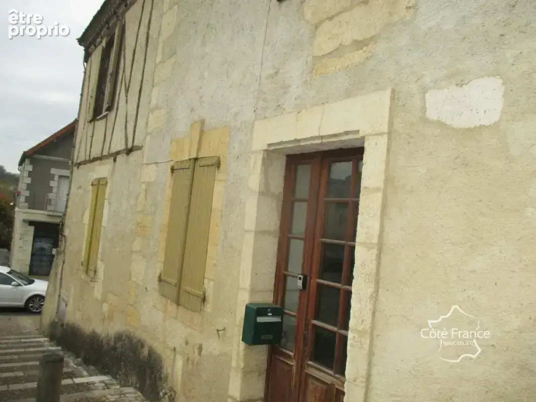 Dordogne-les eyzies-immeuble commercial et d'habitation - photo 4