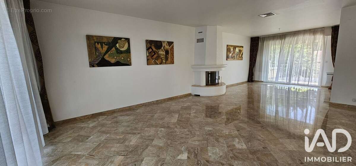 Photo 6 - Maison à LES PAVILLONS-SOUS-BOIS
