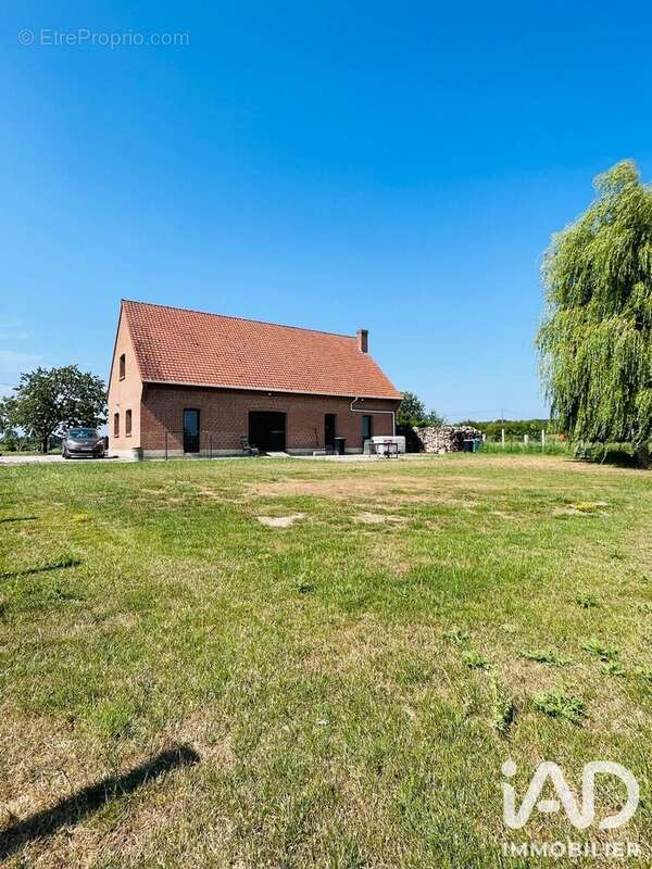 Maison 245 m² à Hazebrouck  - photo 4