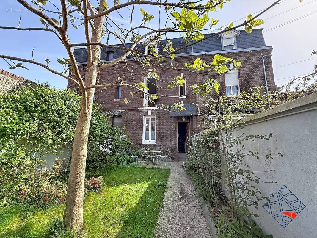 Maison à SOTTEVILLE-LES-ROUEN